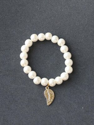 White Pearl with Leaf Charm Glass Beads Bracelet